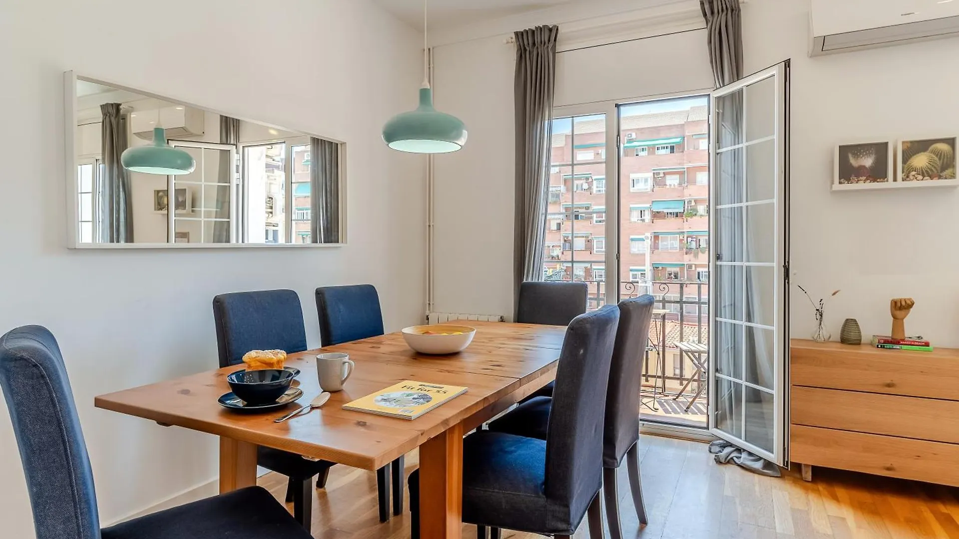 Lägenhet Canela Homes Barcelona Fira Spanien